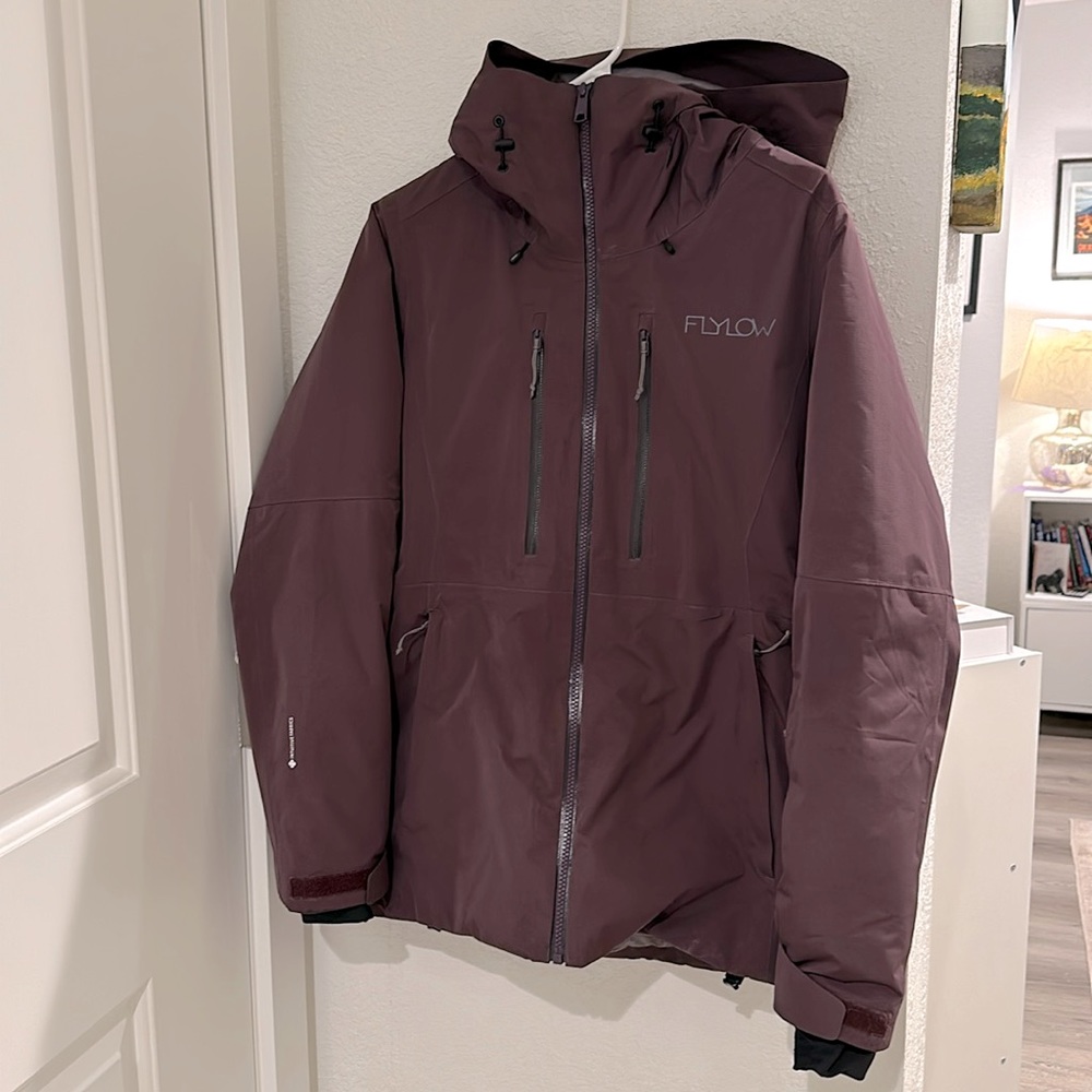 Flylow Insulated Avery Ski or Snow Jacket!